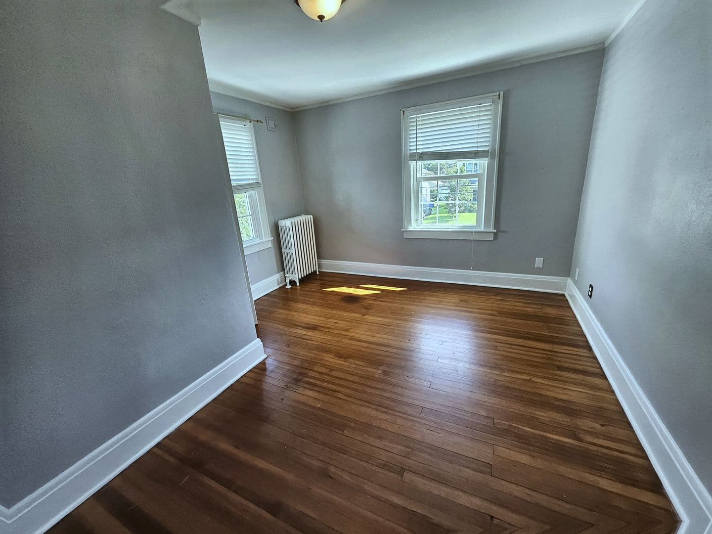 Norfolk House: 3520 Buckingham Street