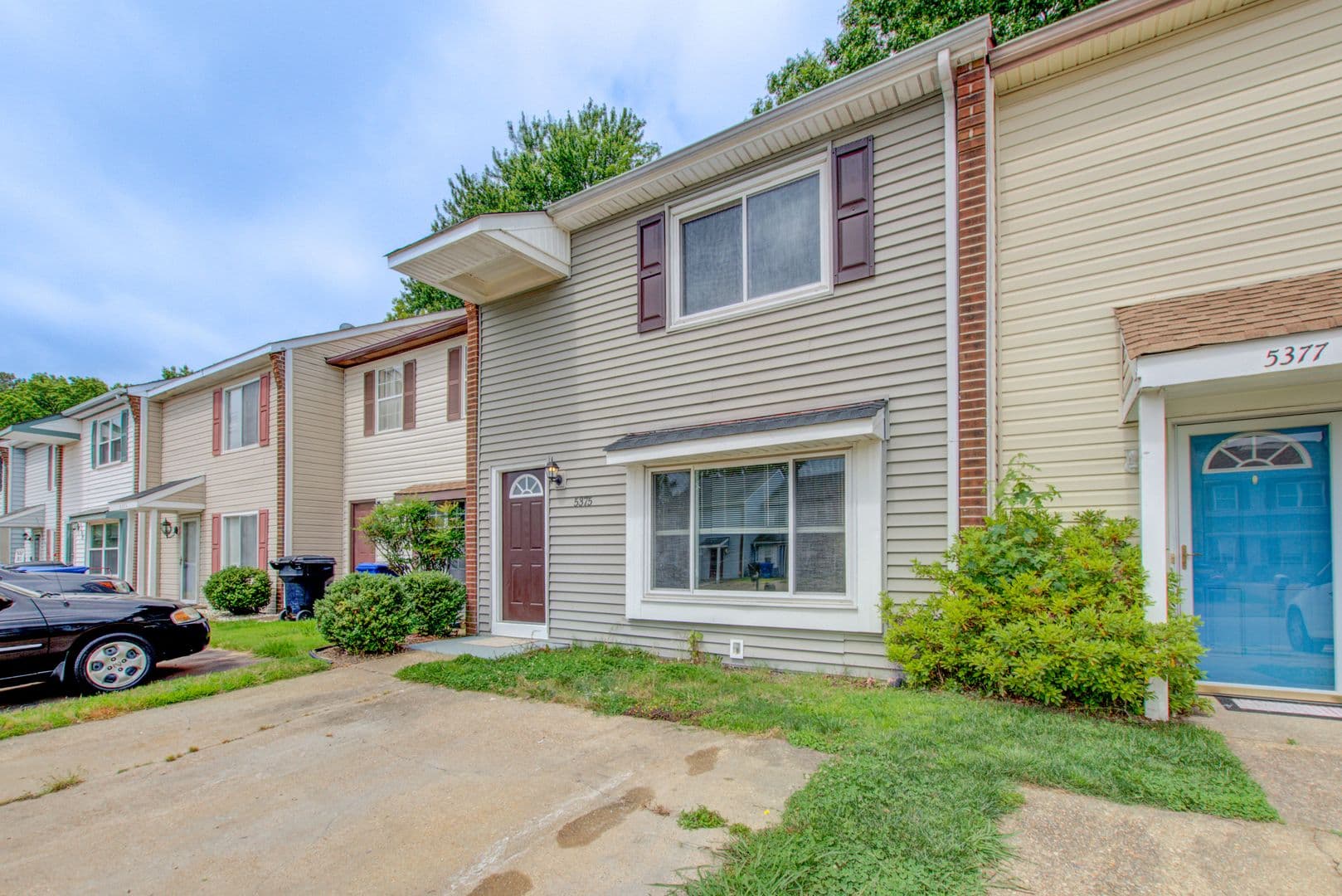 Virginia Beach House: 5375 Grand Lake Crescent