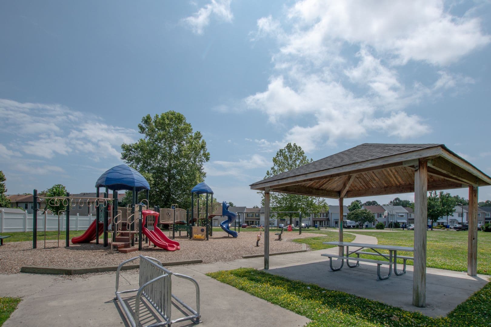 Virginia Beach House: 5375 Grand Lake Crescent