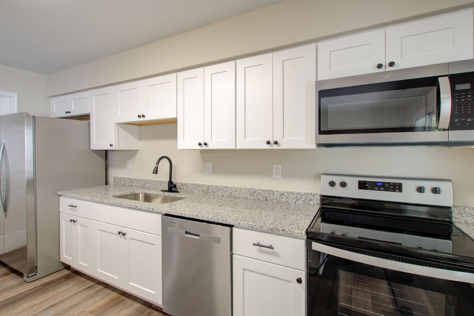Virginia Beach House: 5375 Grand Lake Crescent