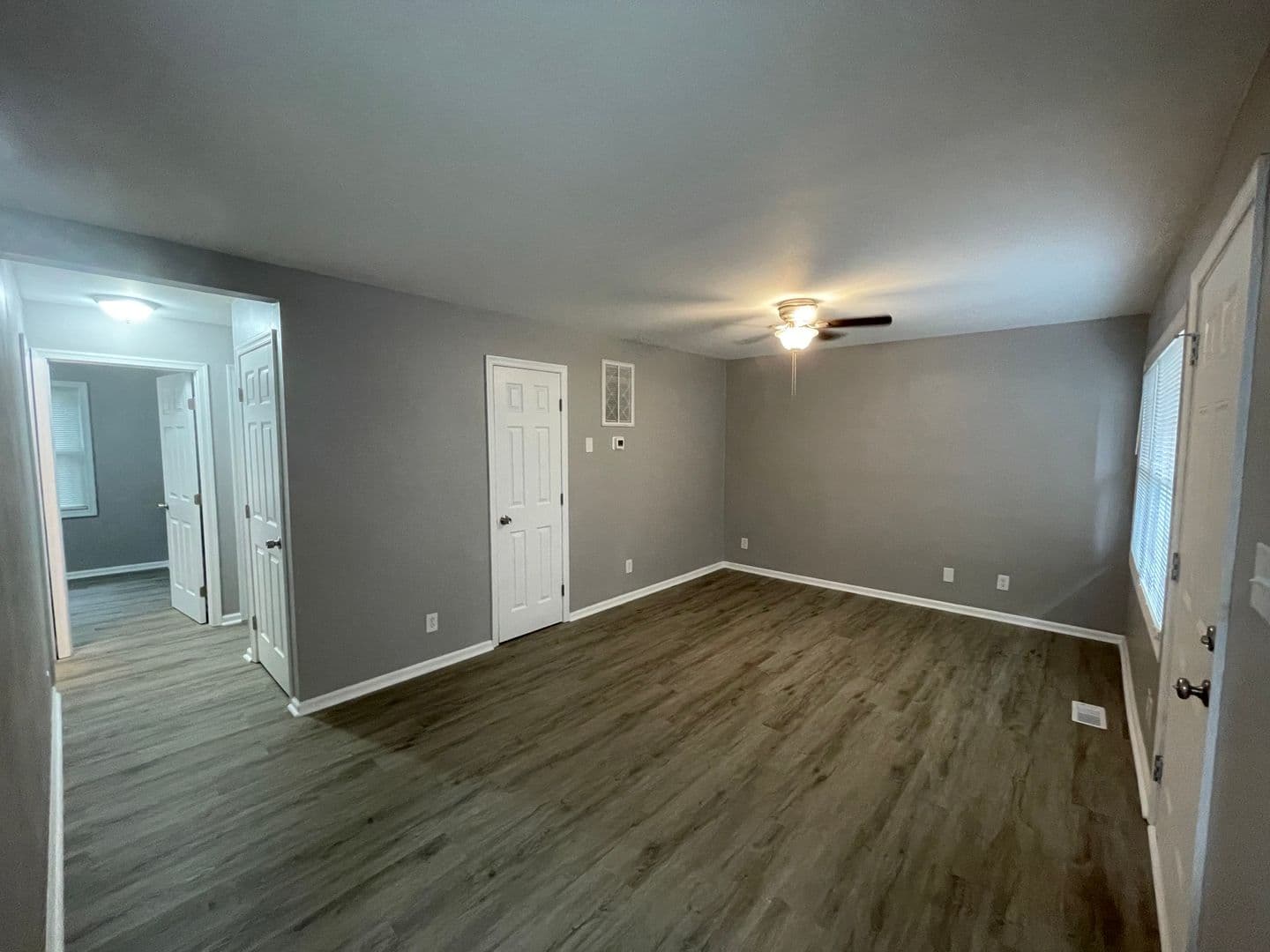 Portsmouth Apartment: 2912 Wesley Street