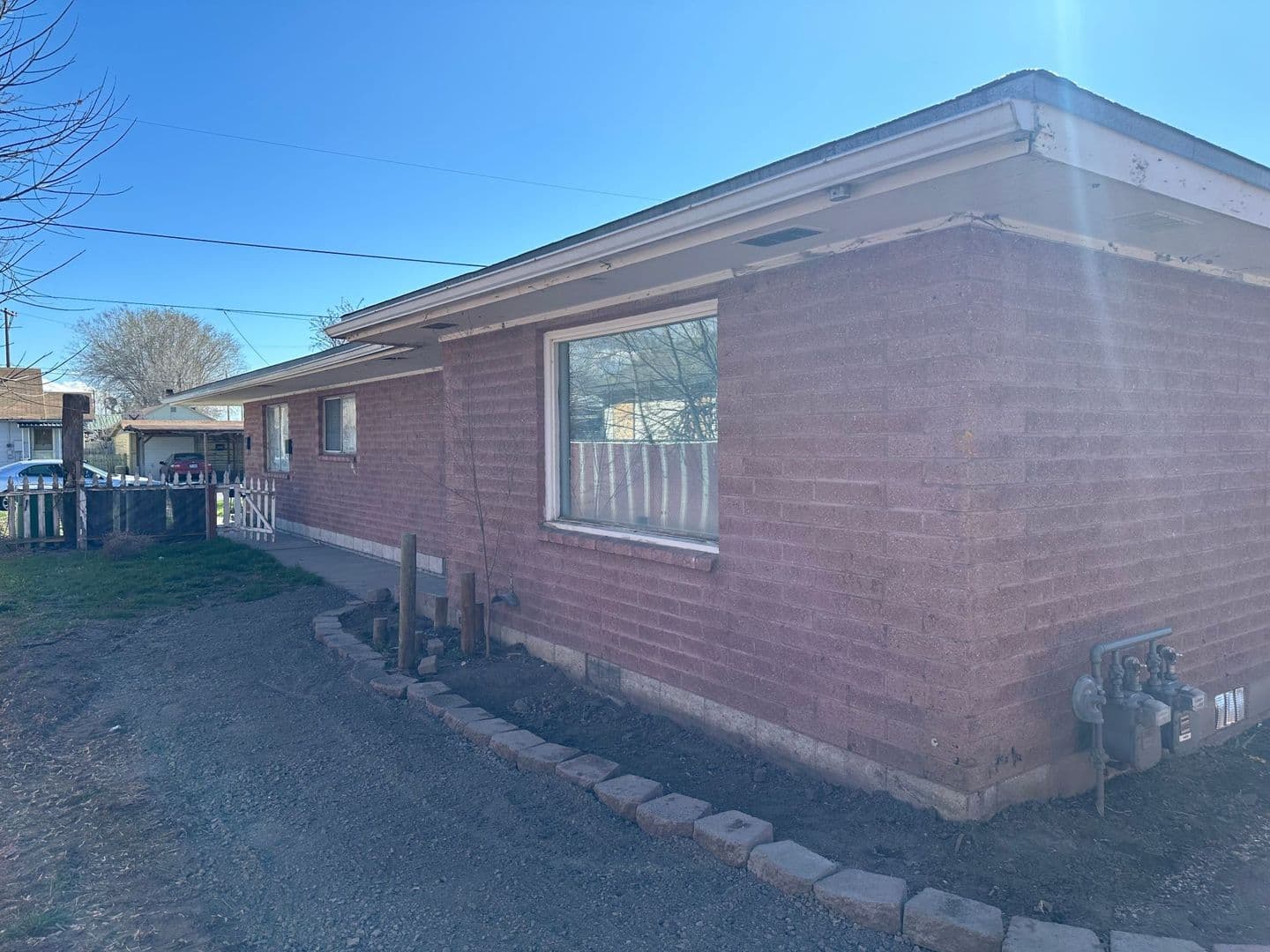 Klamath Falls House: 2053 Eberlein