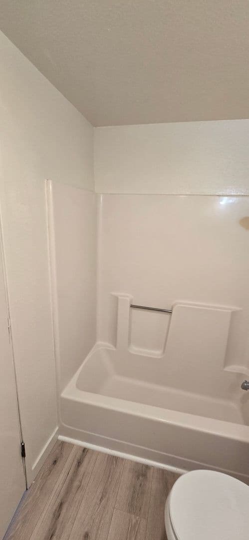 Klamath Falls House: 2139 Biehn St #17