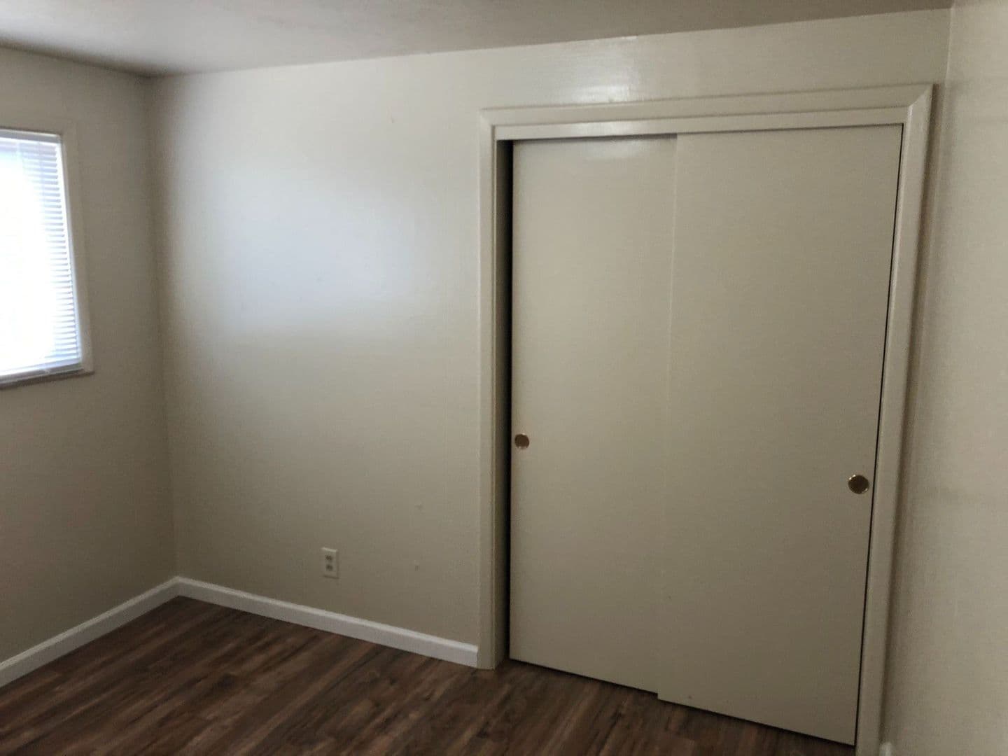 Klamath Falls Apartment: 5883 Onyx