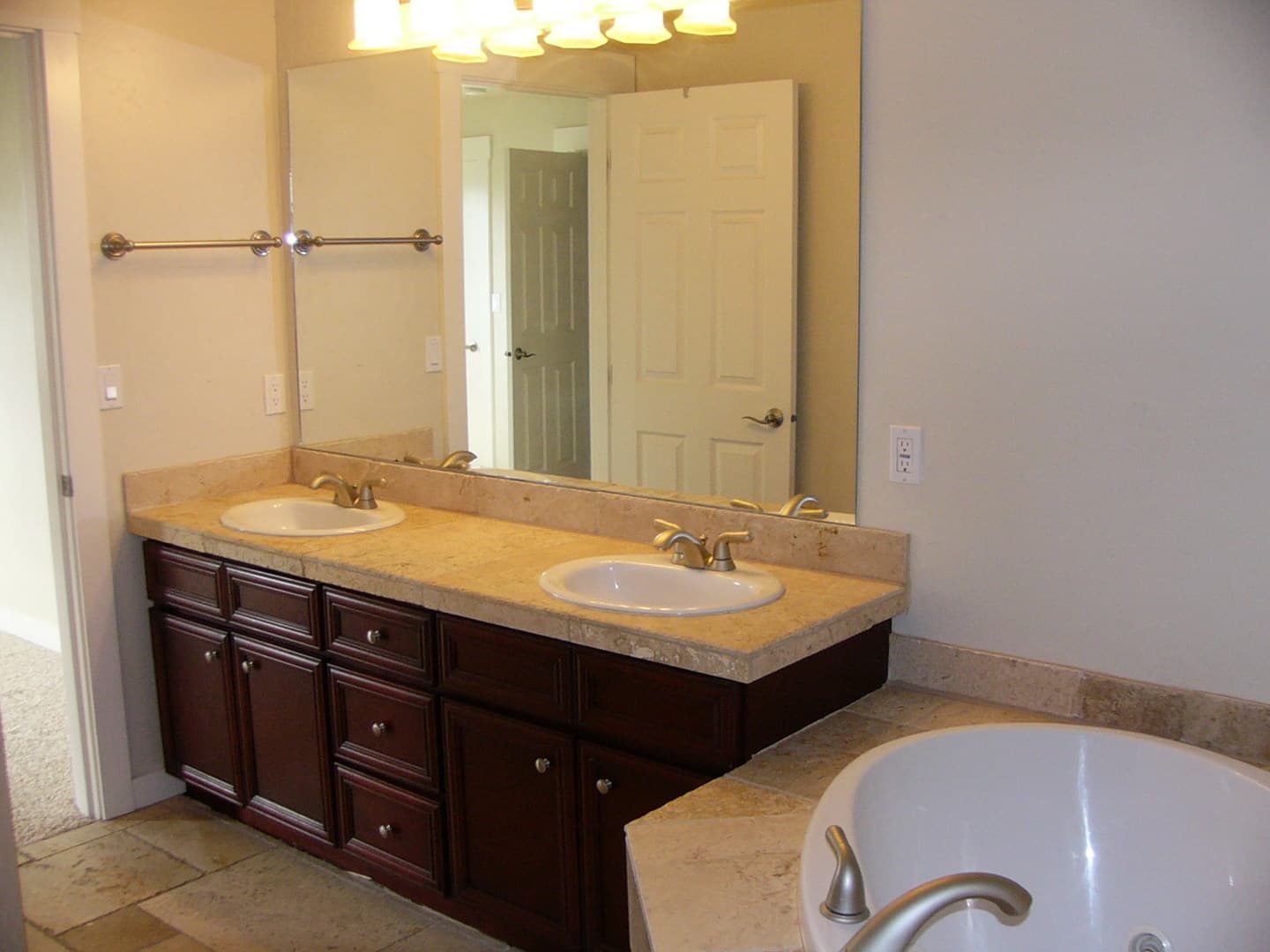 Klamath Falls House: 812 W Oregon Ave