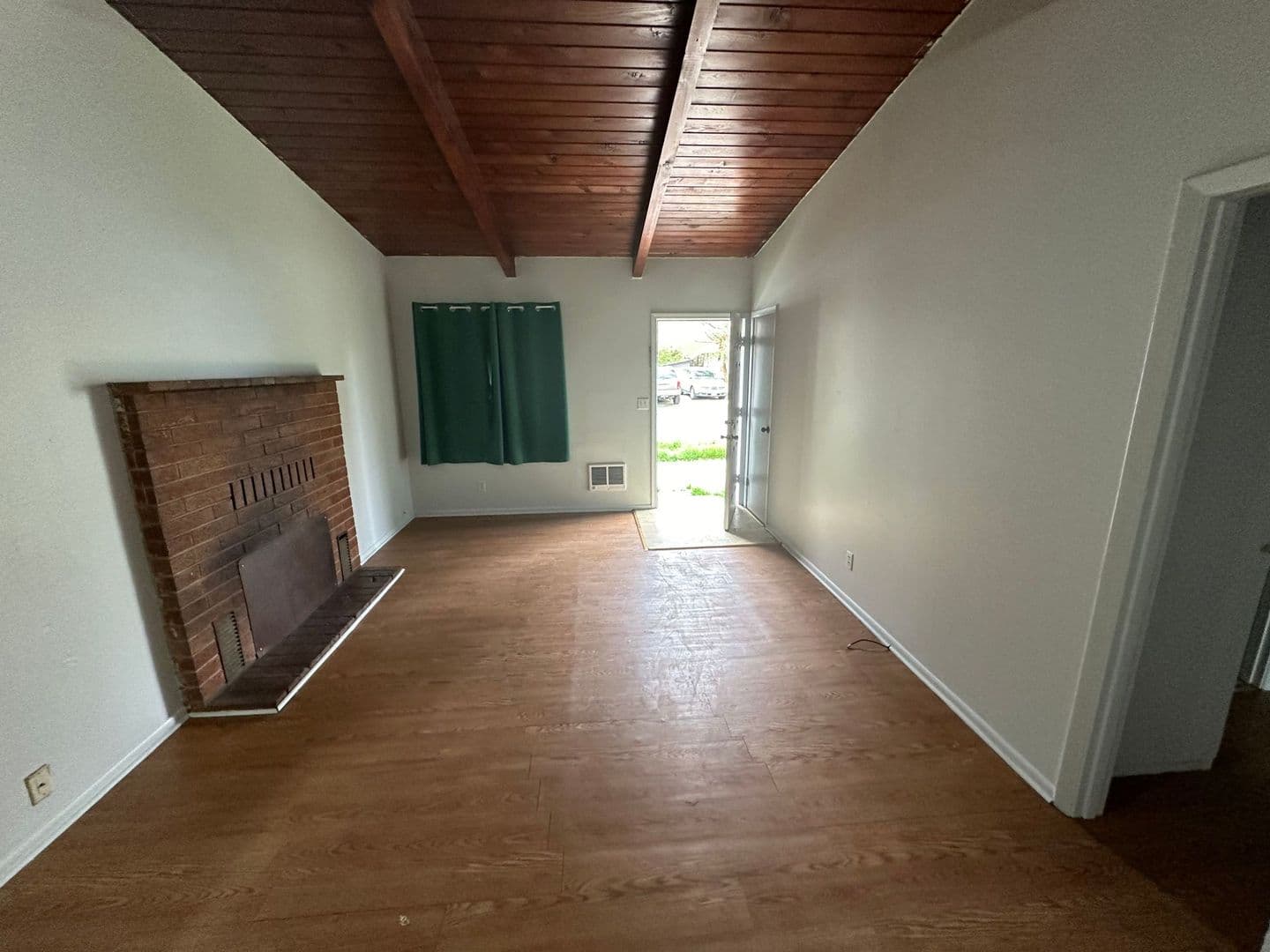 Klamath Falls House: 1229 Division