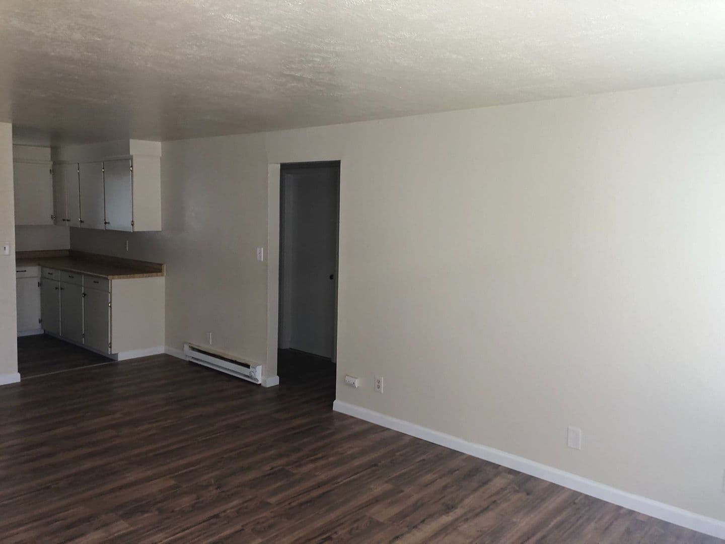 Klamath Falls Apartment: 5883 Onyx