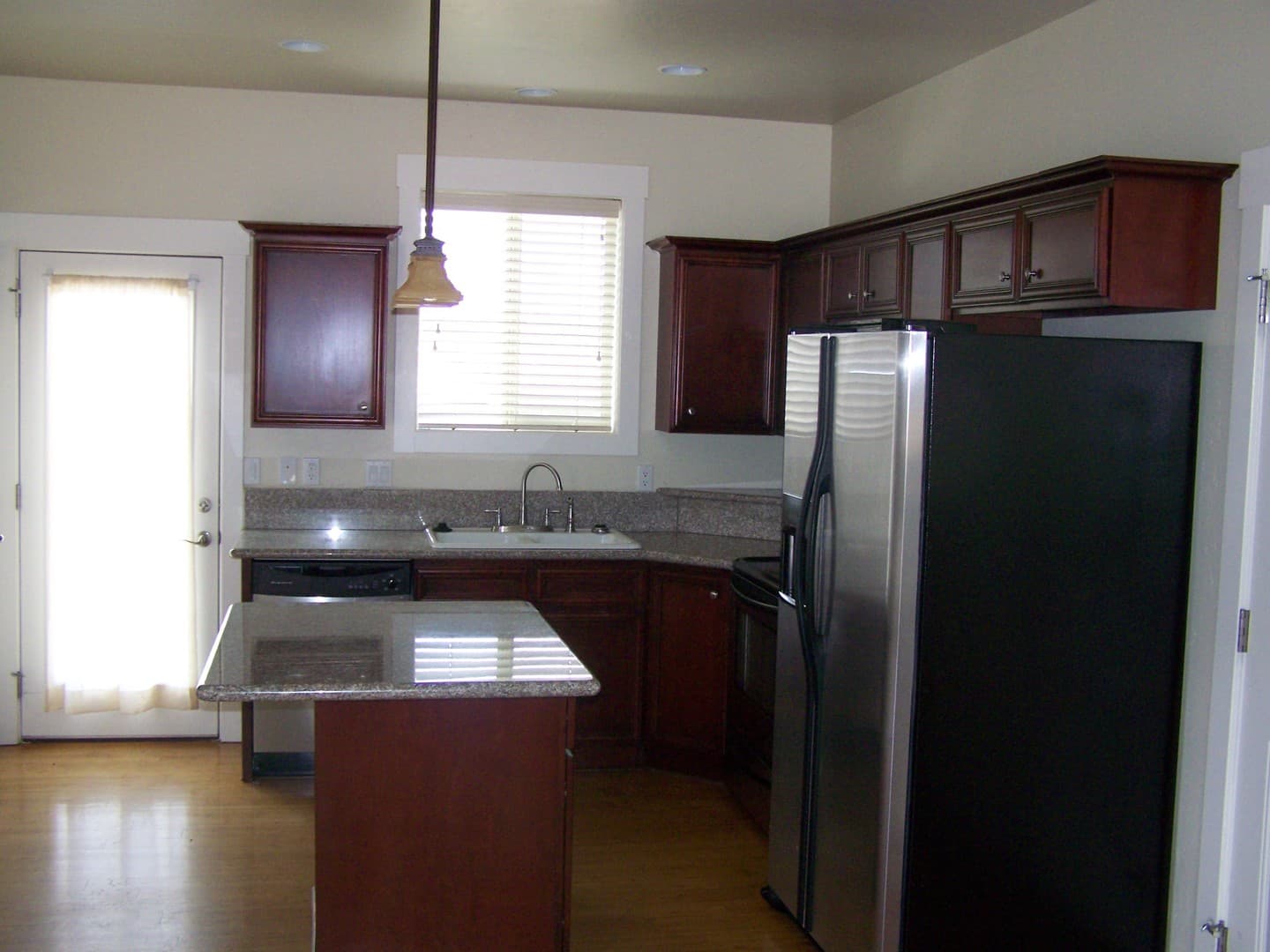 Klamath Falls House: 812 W Oregon Ave