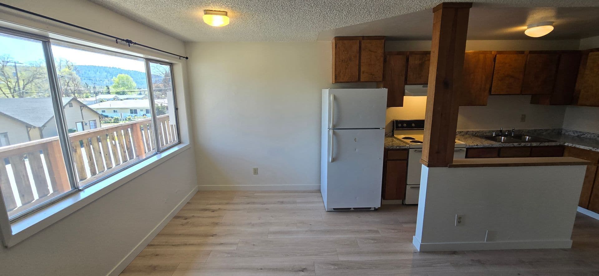Klamath Falls House: 2139 Biehn St #17