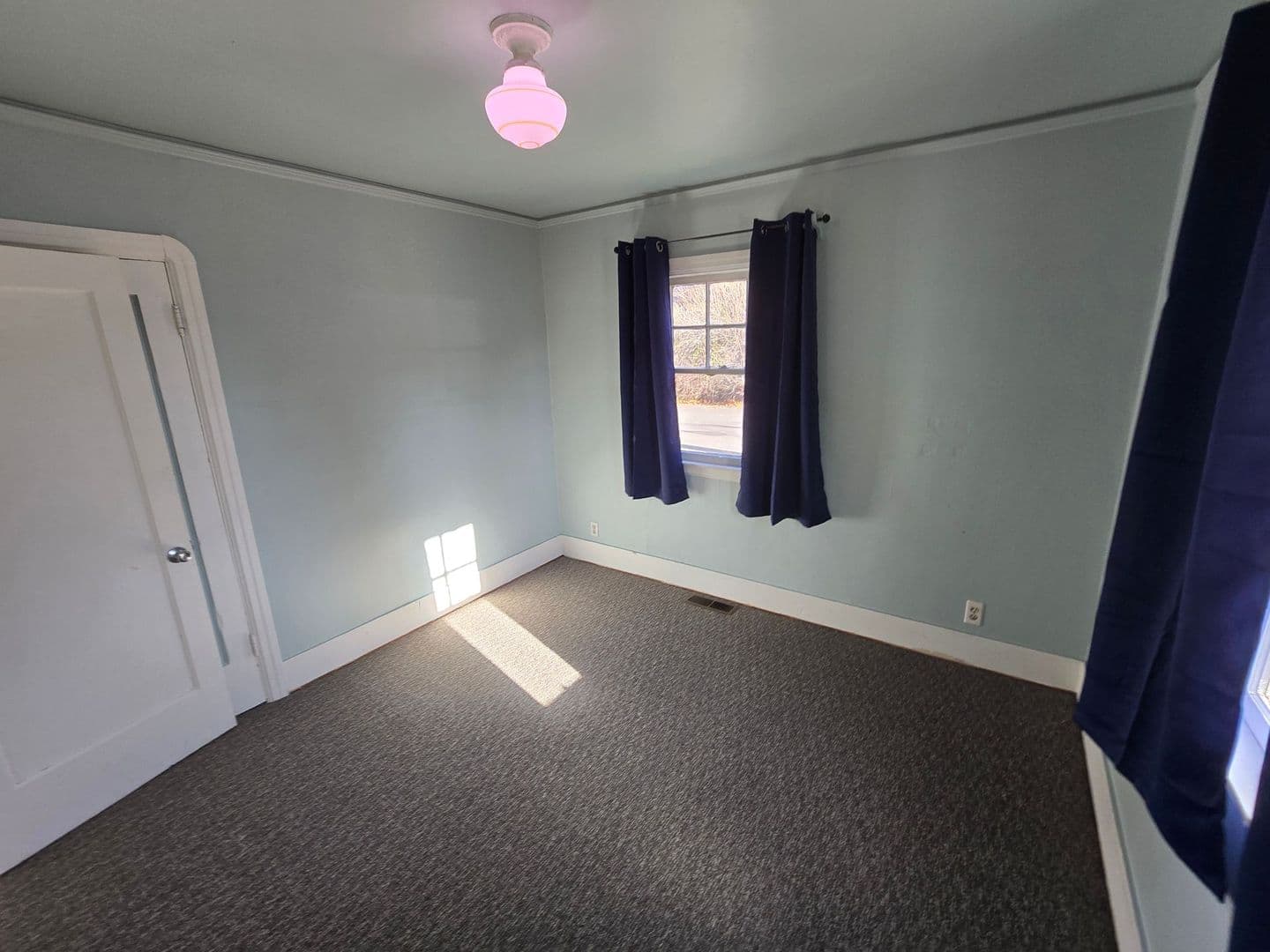 Klamath Falls House: 1822 Earle