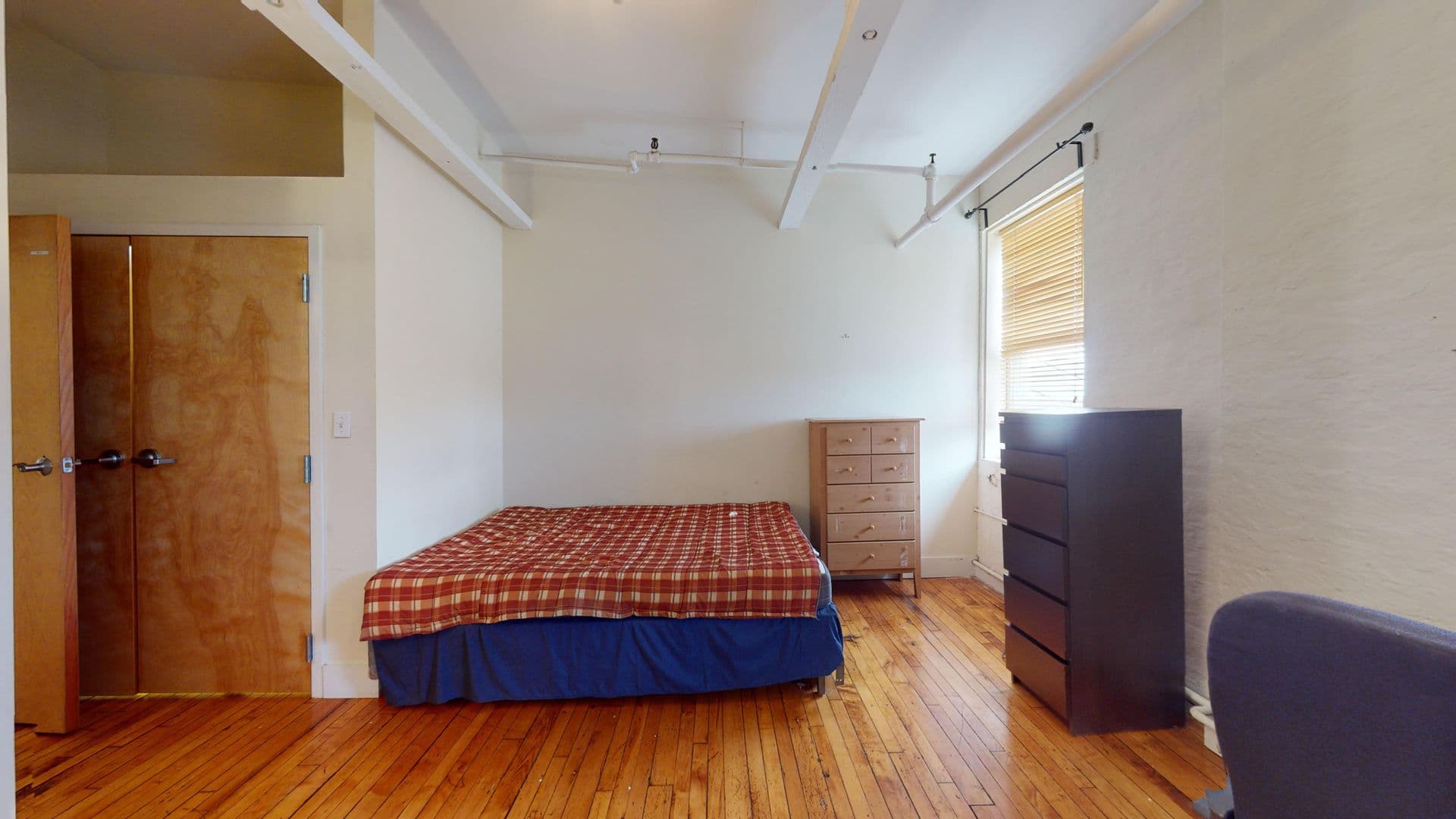 New Haven Apartment: 441 Chapel Street