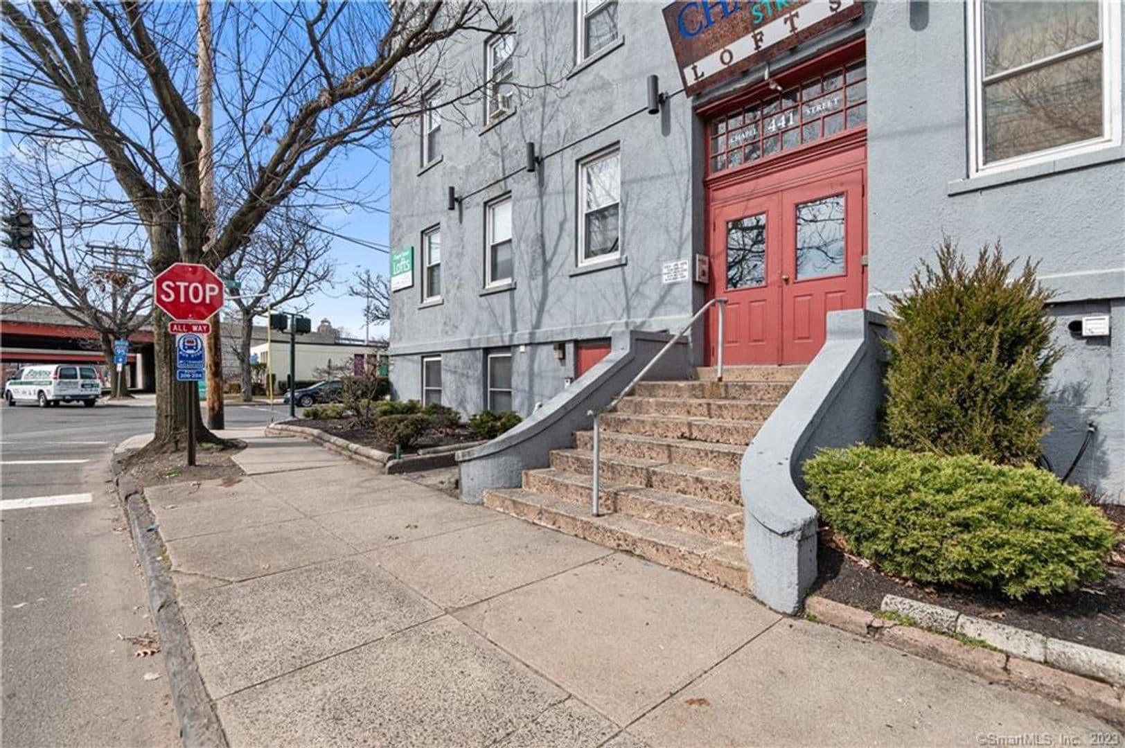 New Haven Apartment: 441 Chapel Street