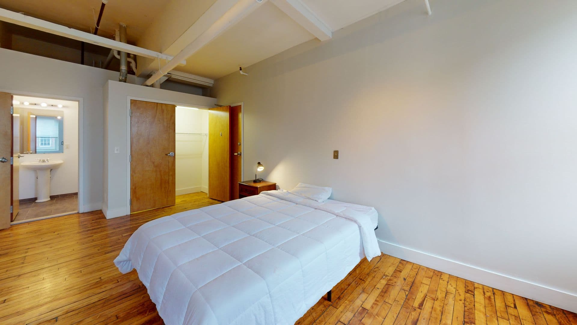 New Haven Apartment: 441 Chapel Street