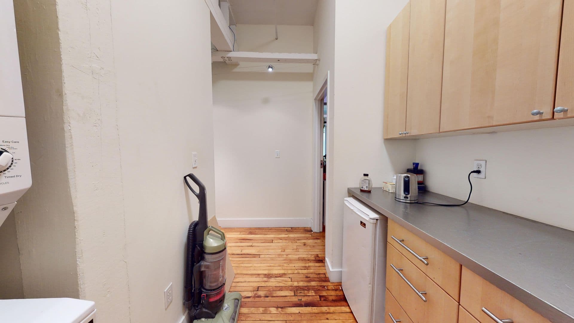 New Haven Apartment: 441 Chapel Street