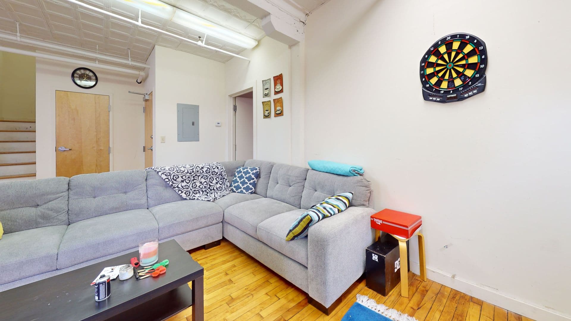 New Haven Apartment: 441 Chapel Street
