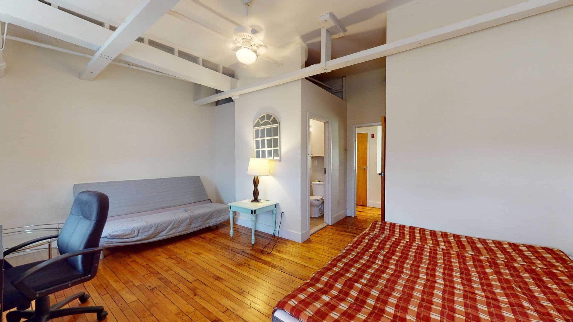 New Haven Apartment: 441 Chapel Street