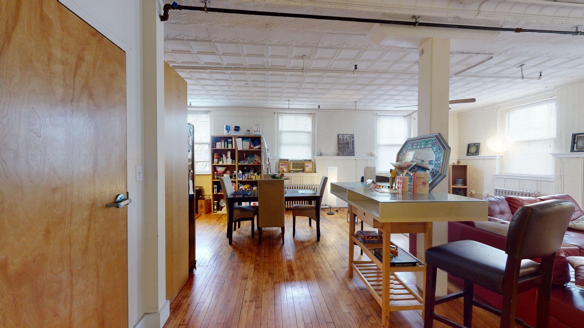 New Haven Apartment: 441 Chapel Street
