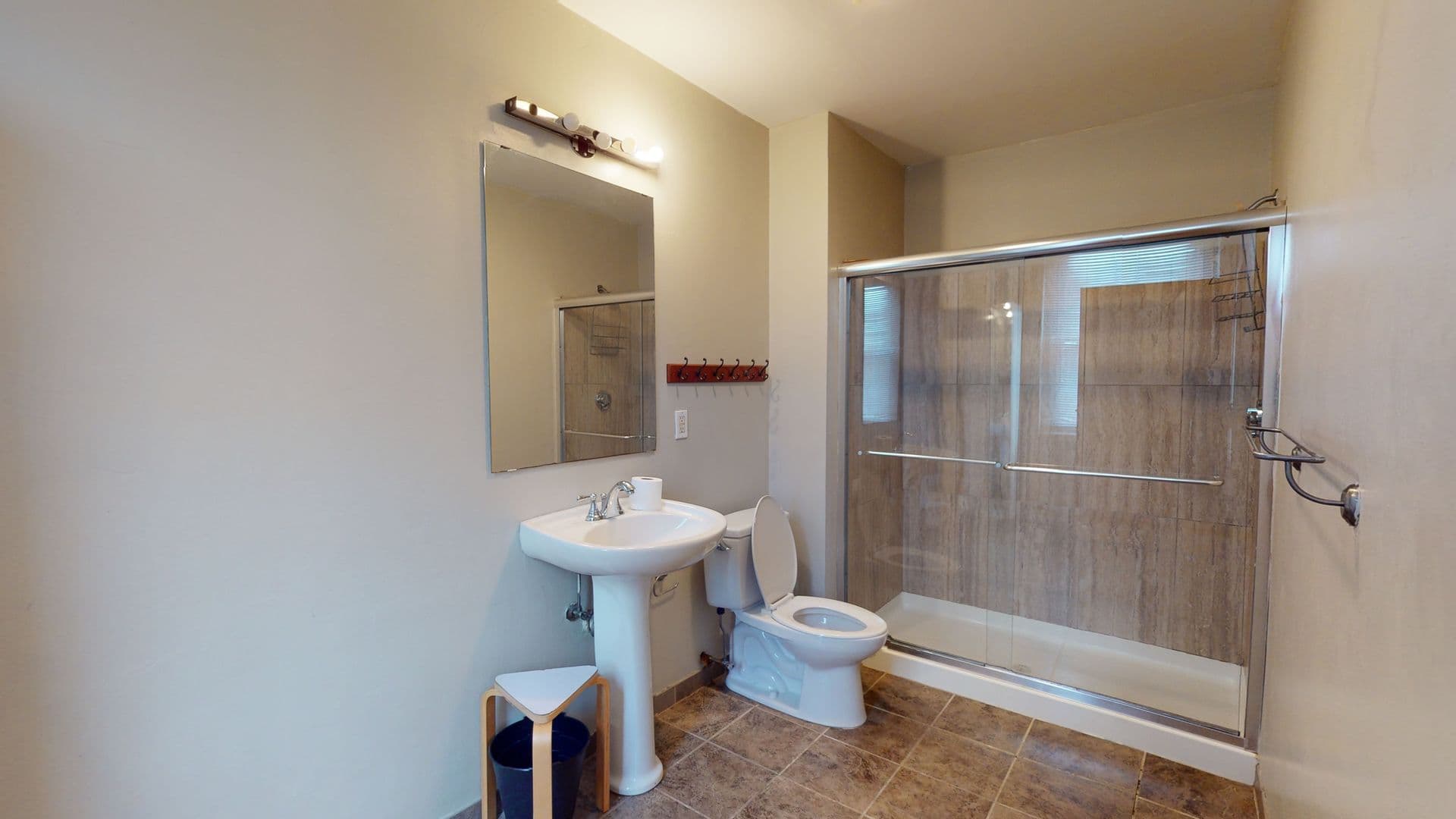 New Haven Apartment: 441 Chapel Street