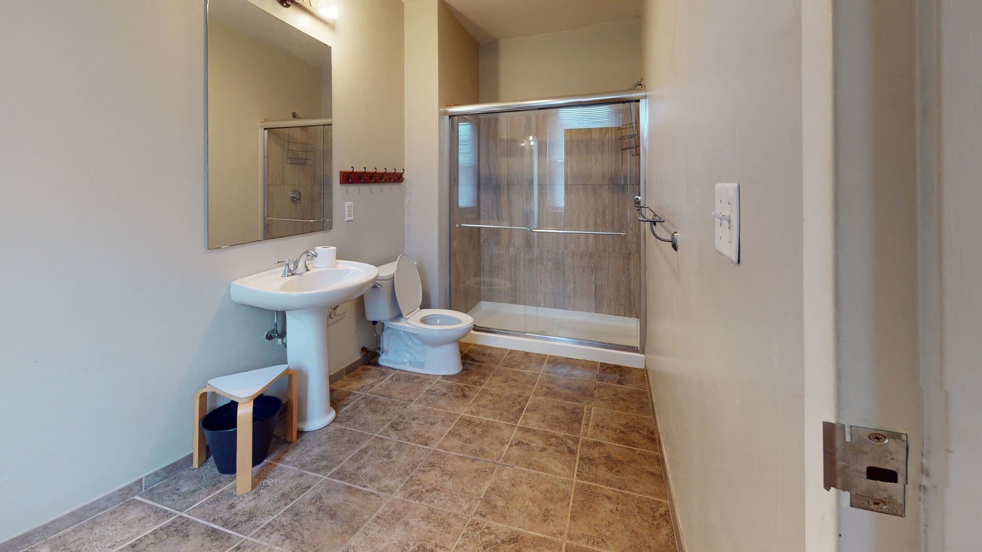 New Haven Apartment: 441 Chapel Street