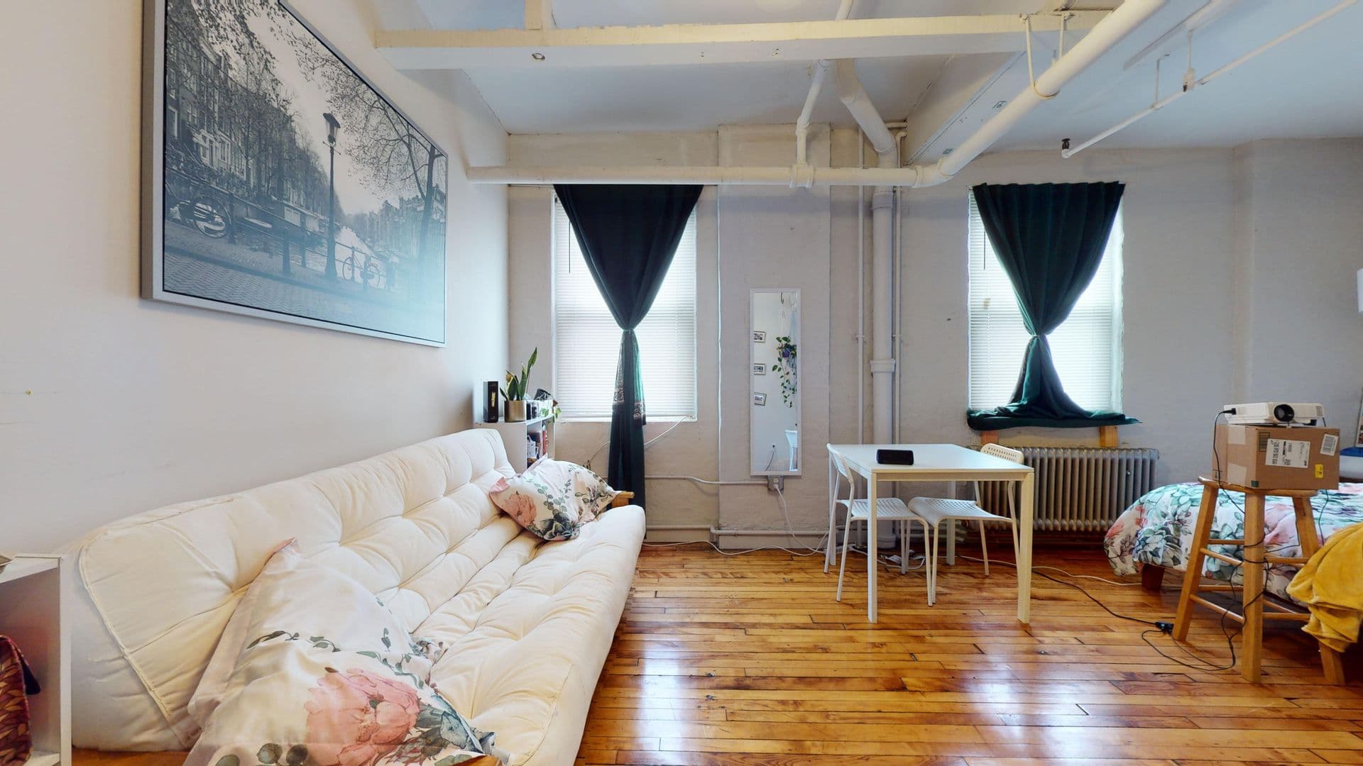 New Haven Apartment: 441 Chapel Street