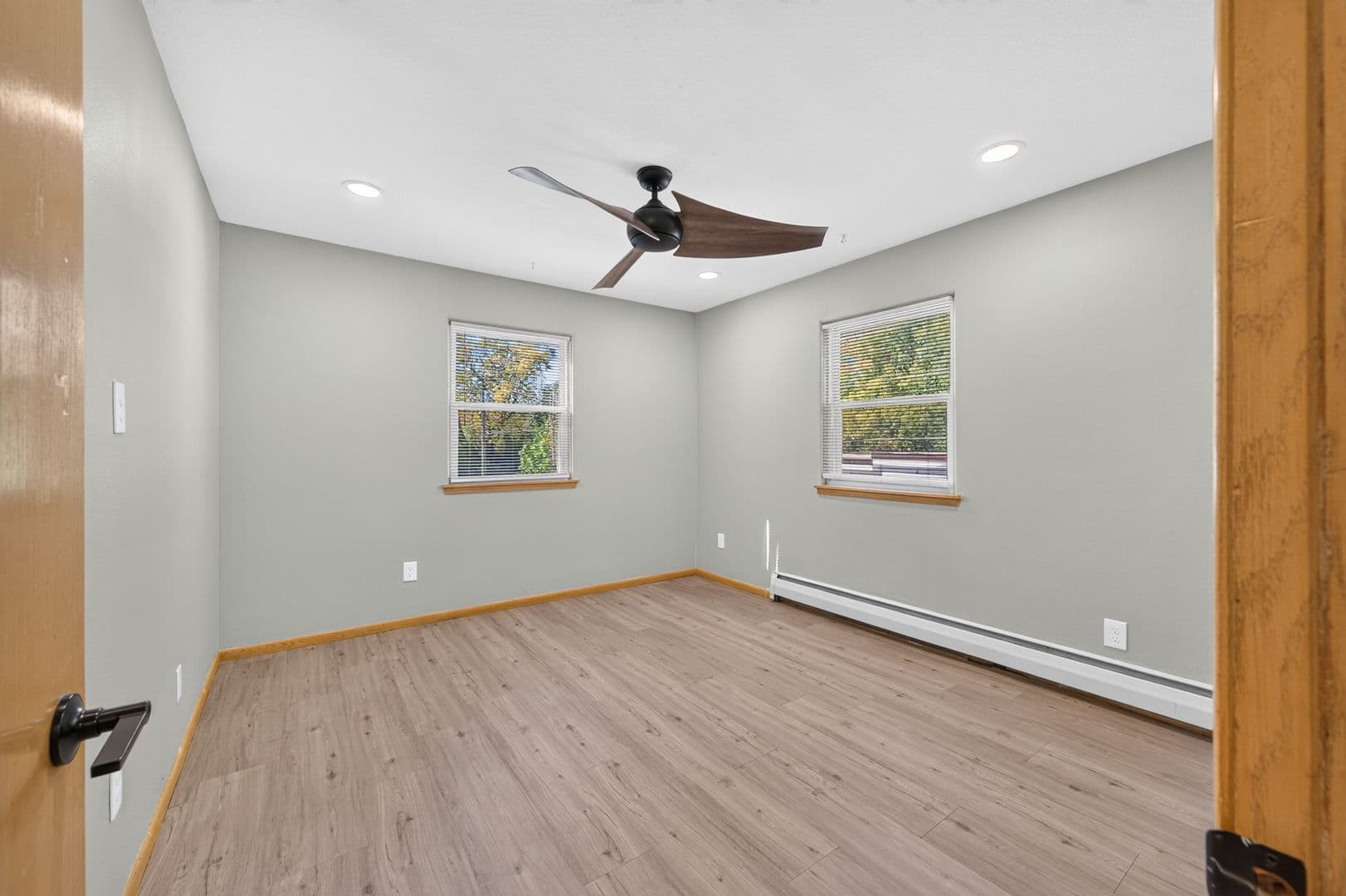Roseville Apartment: 2610 Snelling Curve