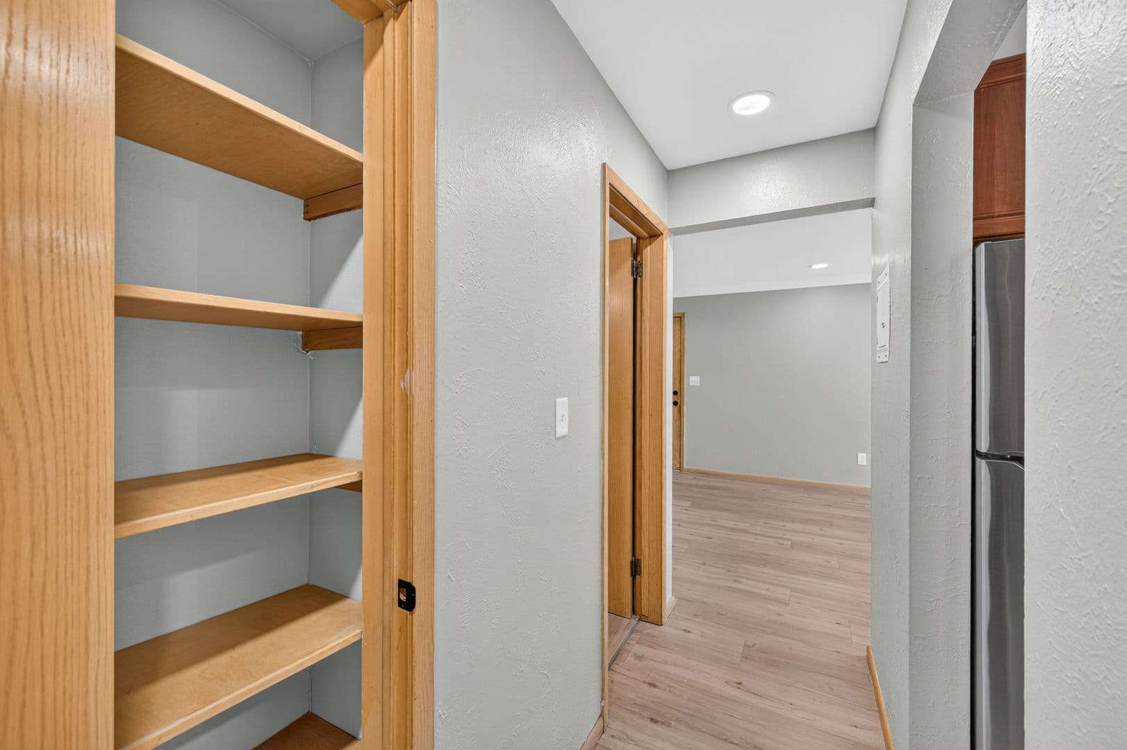 Roseville Apartment: 2610 Snelling Curve