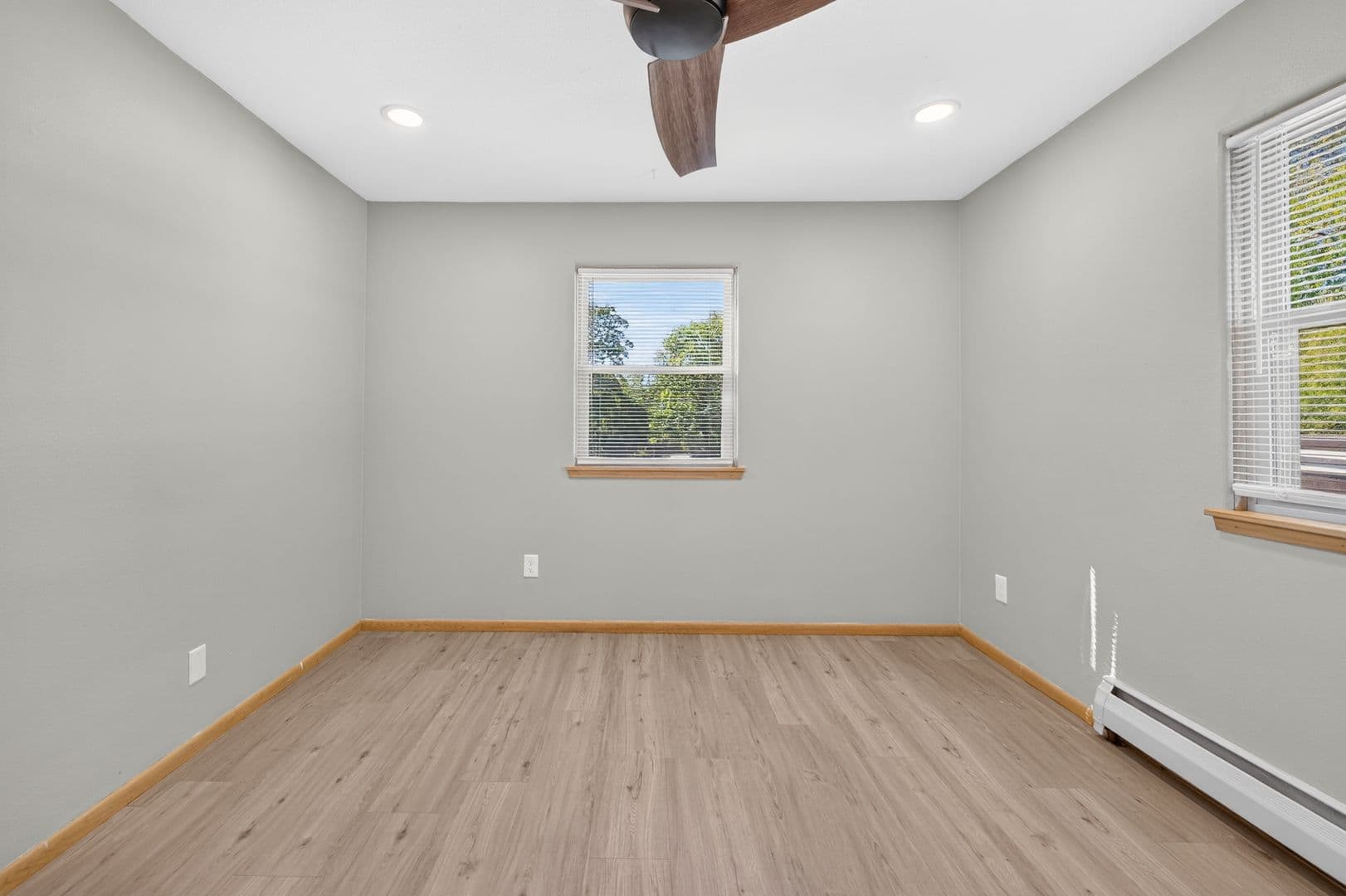 Roseville Apartment: 2610 Snelling Curve