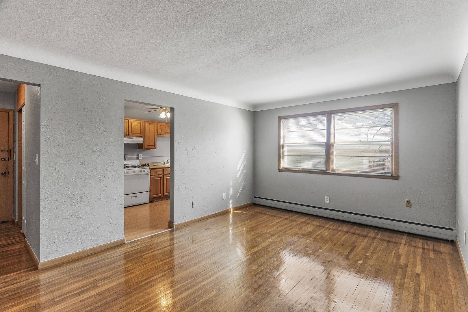 Saint Paul Apartment: 1009 Randolph Ave