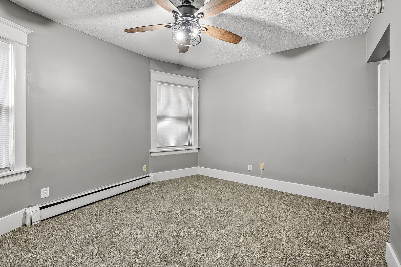 Saint Paul Apartment: 865/867 Hague Ave