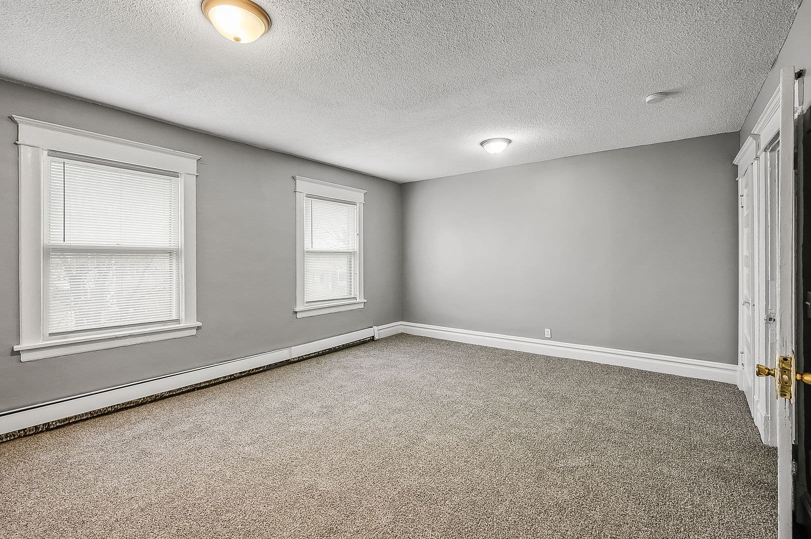 Saint Paul Apartment: 865/867 Hague Ave