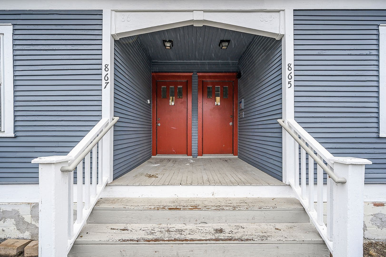 Saint Paul Apartment: 865/867 Hague Ave