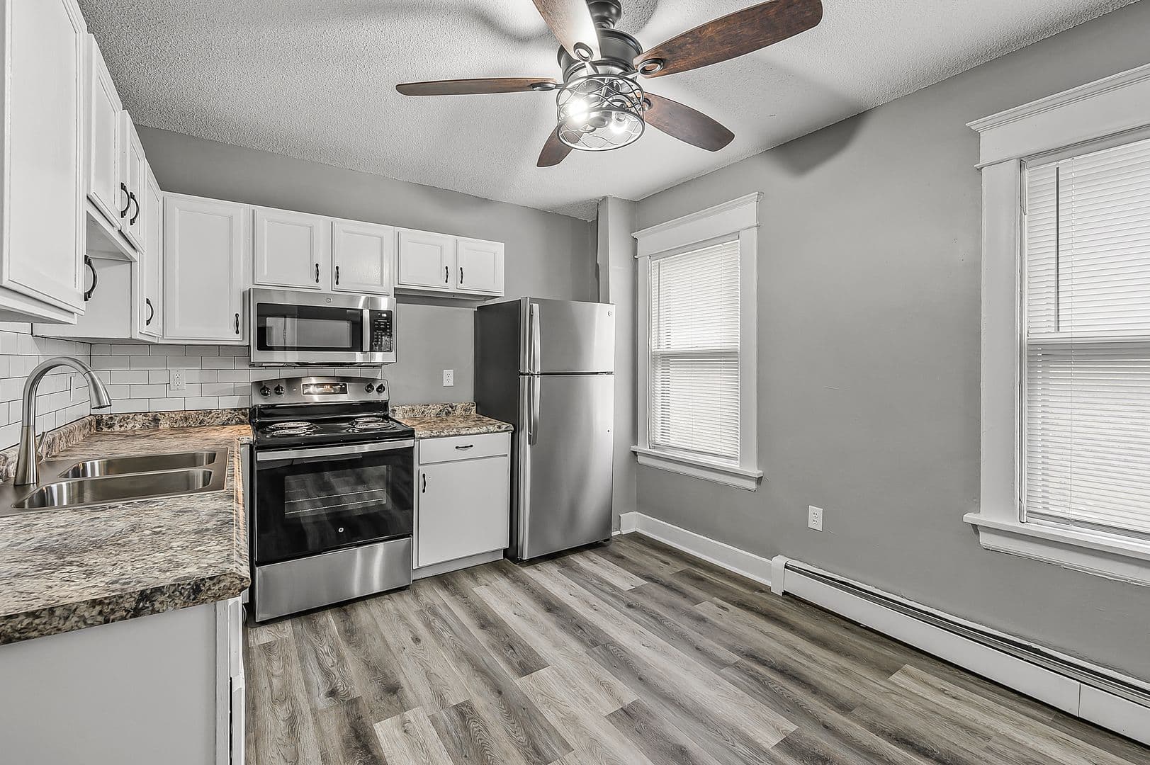 Saint Paul Apartment: 865/867 Hague Ave