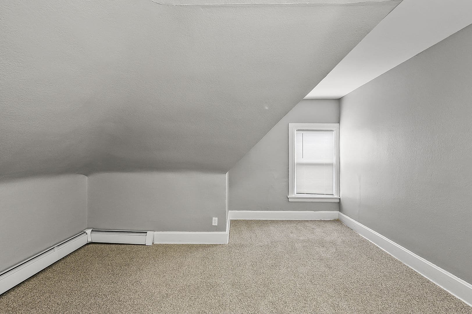 Saint Paul Apartment: 865/867 Hague Ave