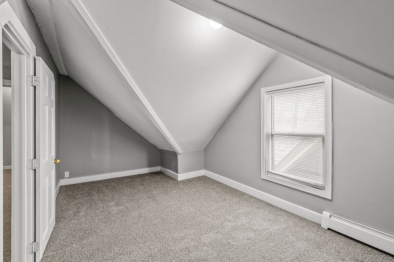 Saint Paul Apartment: 865/867 Hague Ave