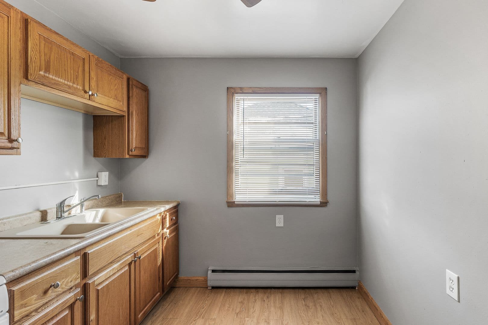 Saint Paul Apartment: 1009 Randolph Ave