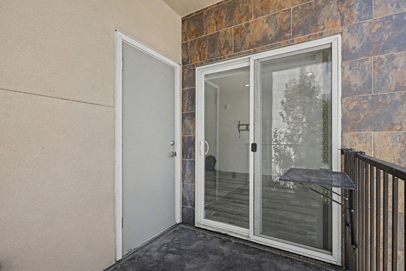 Aurora House: 14936 E Hampden Ave #201