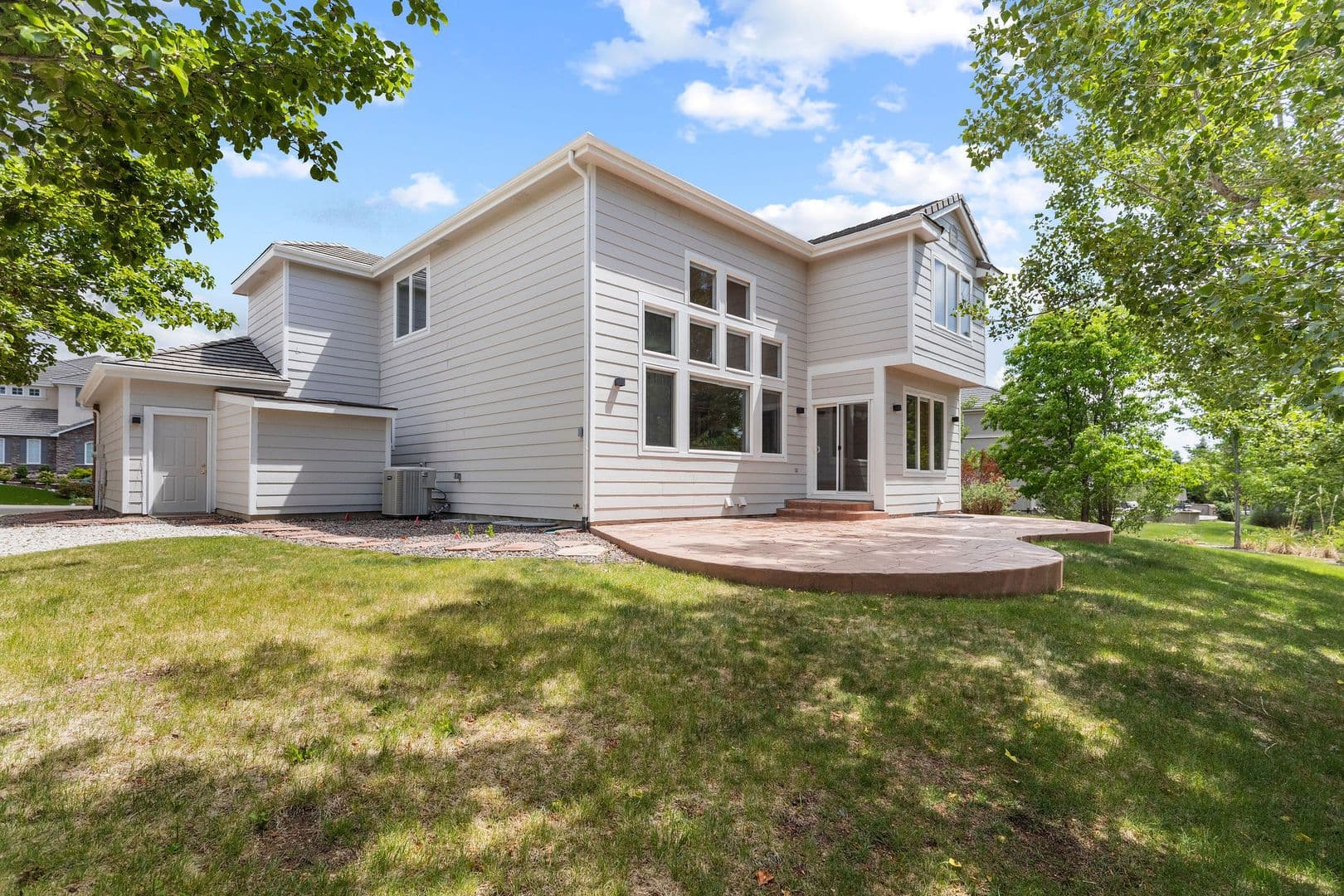 Aurora House: 19617 E Fair Dr