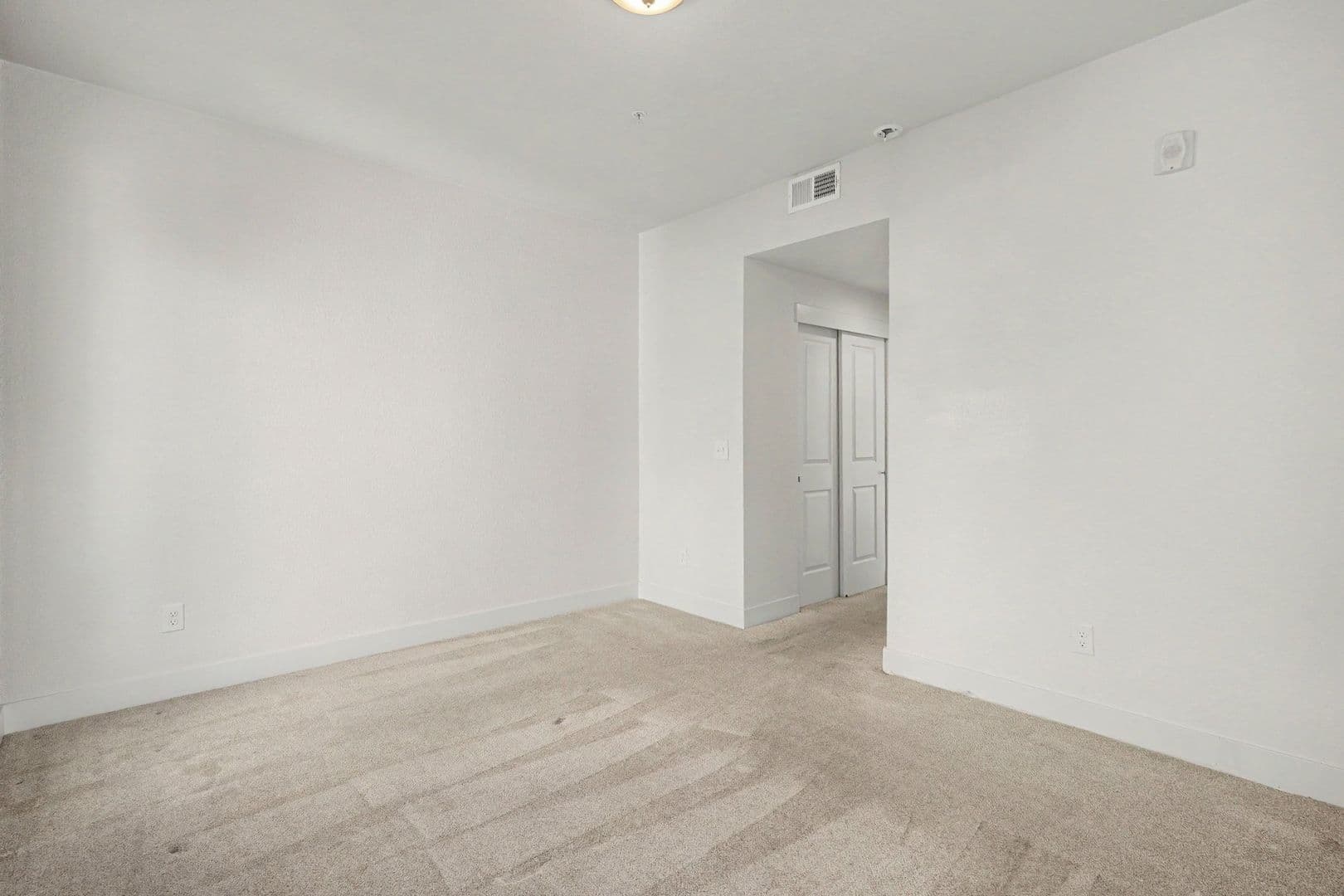 Aurora House: 14936 E Hampden Ave #201