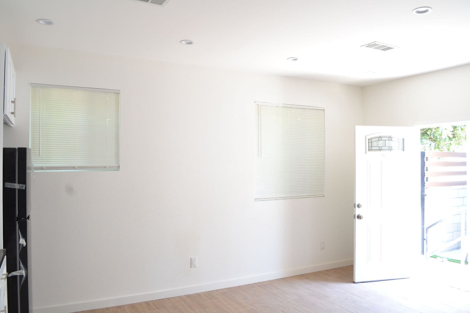 Los Angeles Apartment: 10642-10646 S. Central Ave.