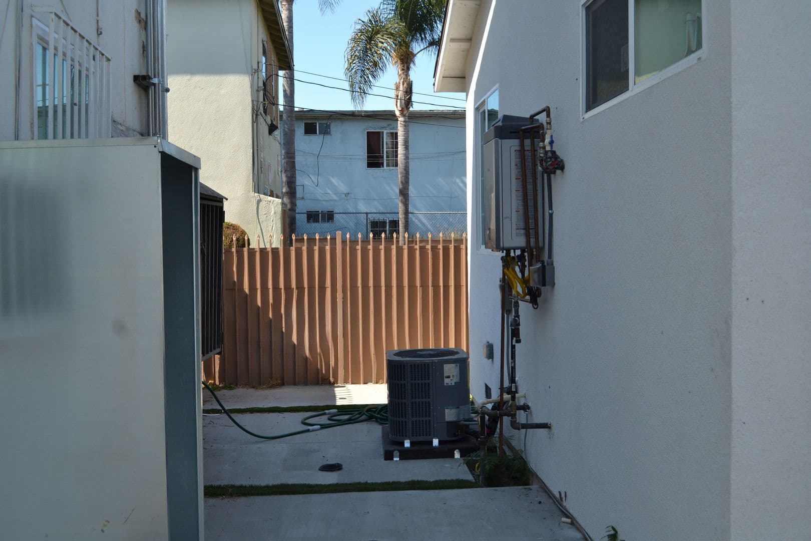Los Angeles Apartment: 10642-10646 S. Central Ave.
