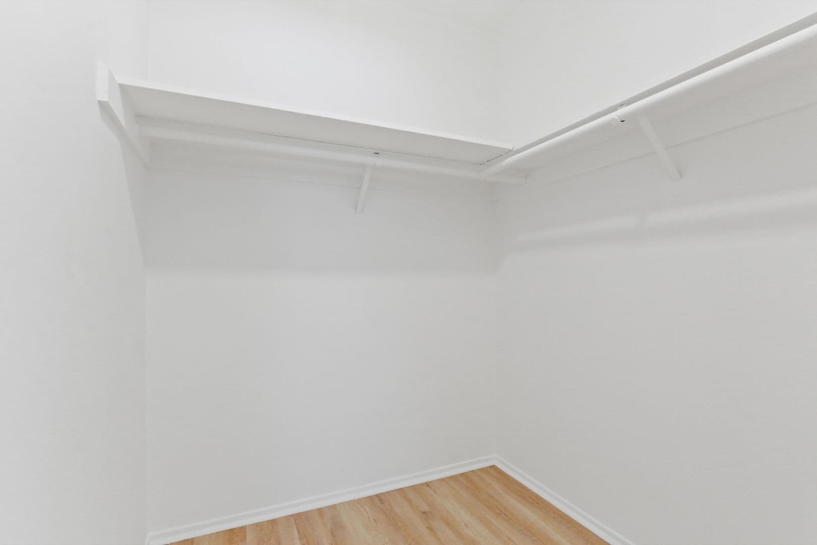 Santa Monica Apartment: 1451 Franklin Street