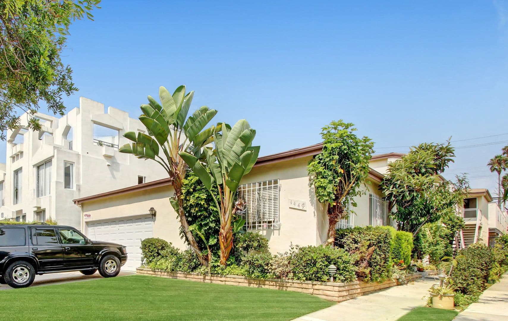 Santa Monica Apartment: 1451 Princeton Street