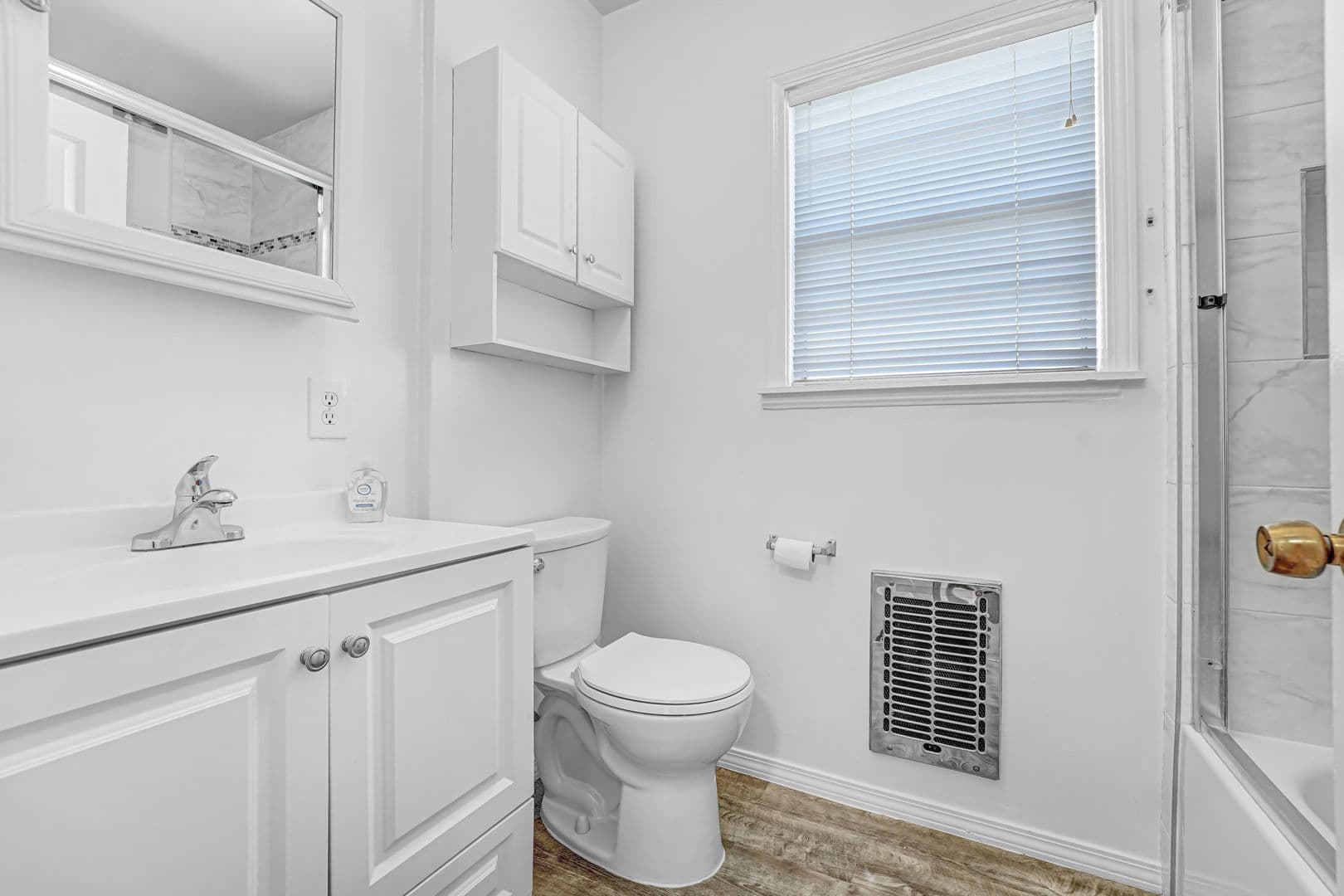 Santa Monica Apartment: 2024 - 26½ Ocean Park Blvd.