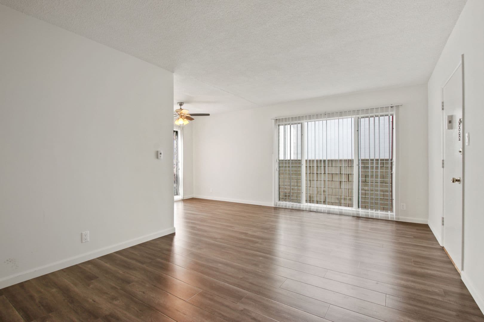 Santa Monica Apartment: 1231 12th Street