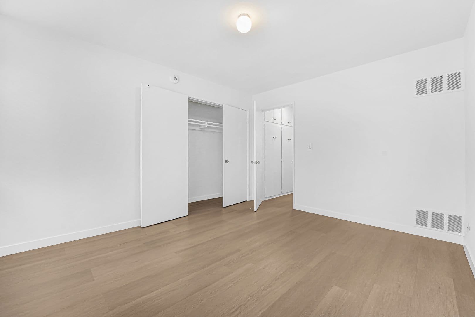 Santa Monica Apartment: 303 California Avenue
