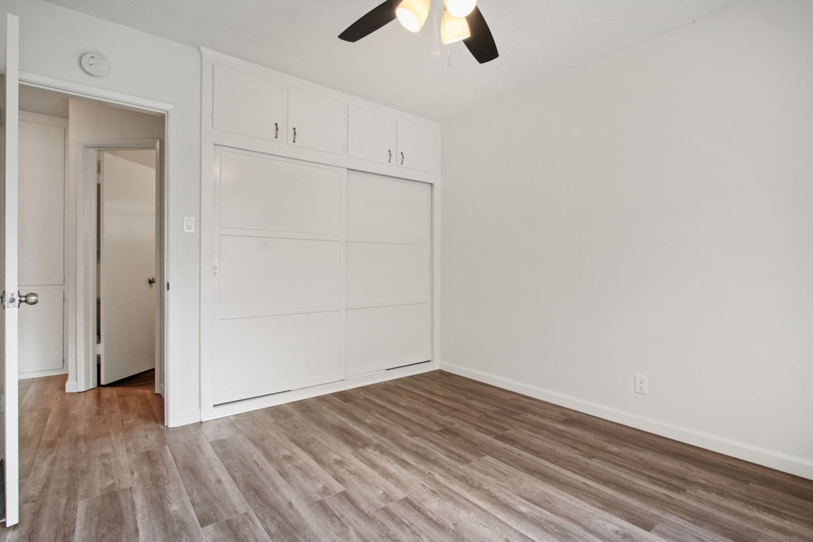 Santa Monica Apartment: 1231 12th Street