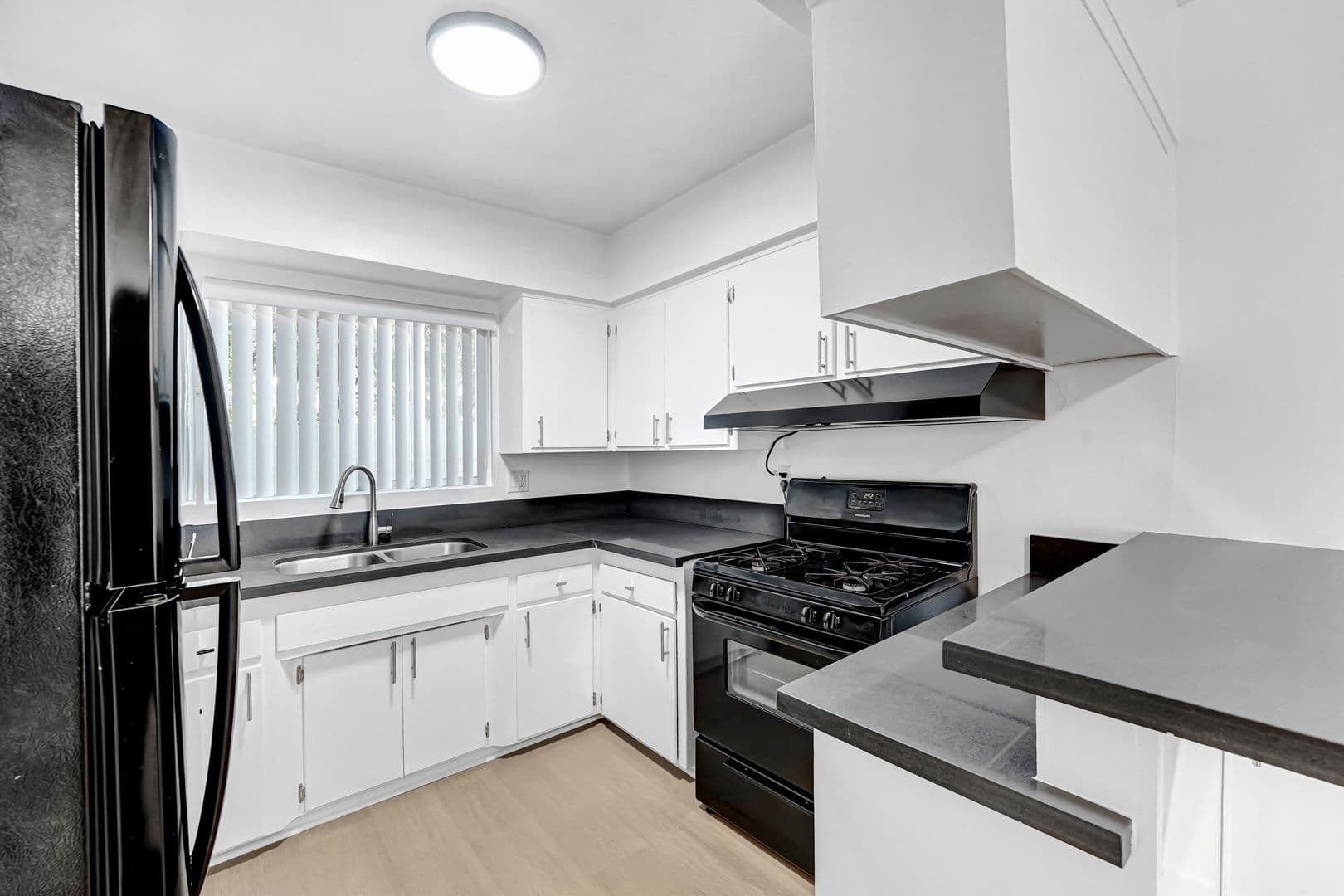 Los Angeles Apartment: 744 S. Windsor Boulevard
