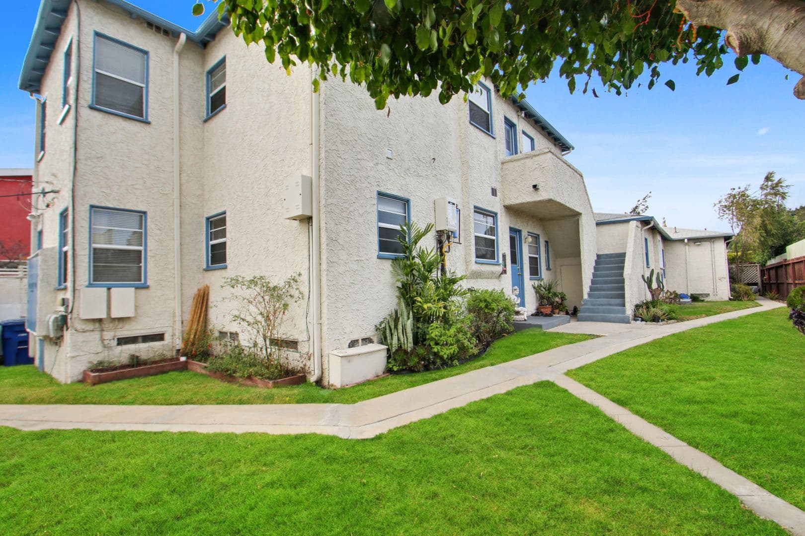 Santa Monica Apartment: 2024 - 26½ Ocean Park Blvd.