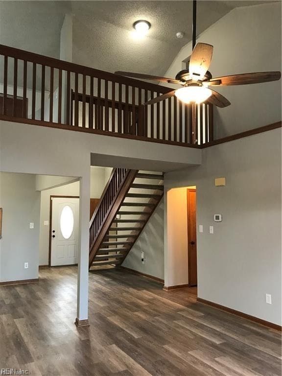 Virginia Beach House: 1436 Thamesford Drive