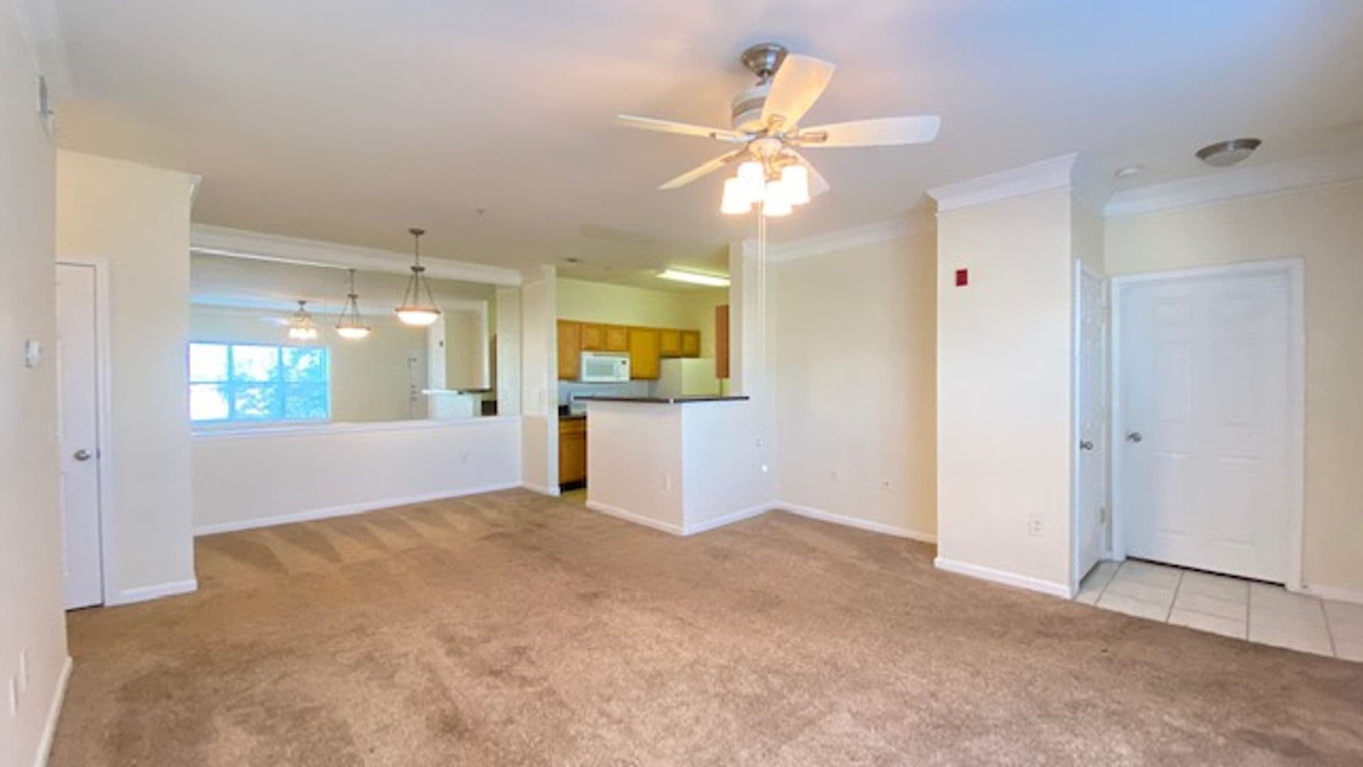Bradenton House: 4802 51st St W Unit 1015 - 1015 PALMS OF CORTEZ
